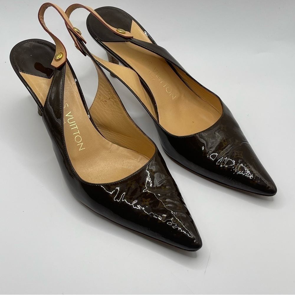 Louis Vuitton | Brown Patent Leather Pointed
Toe Slingback Sandals Heals | EU36 - Picture 7 of 15